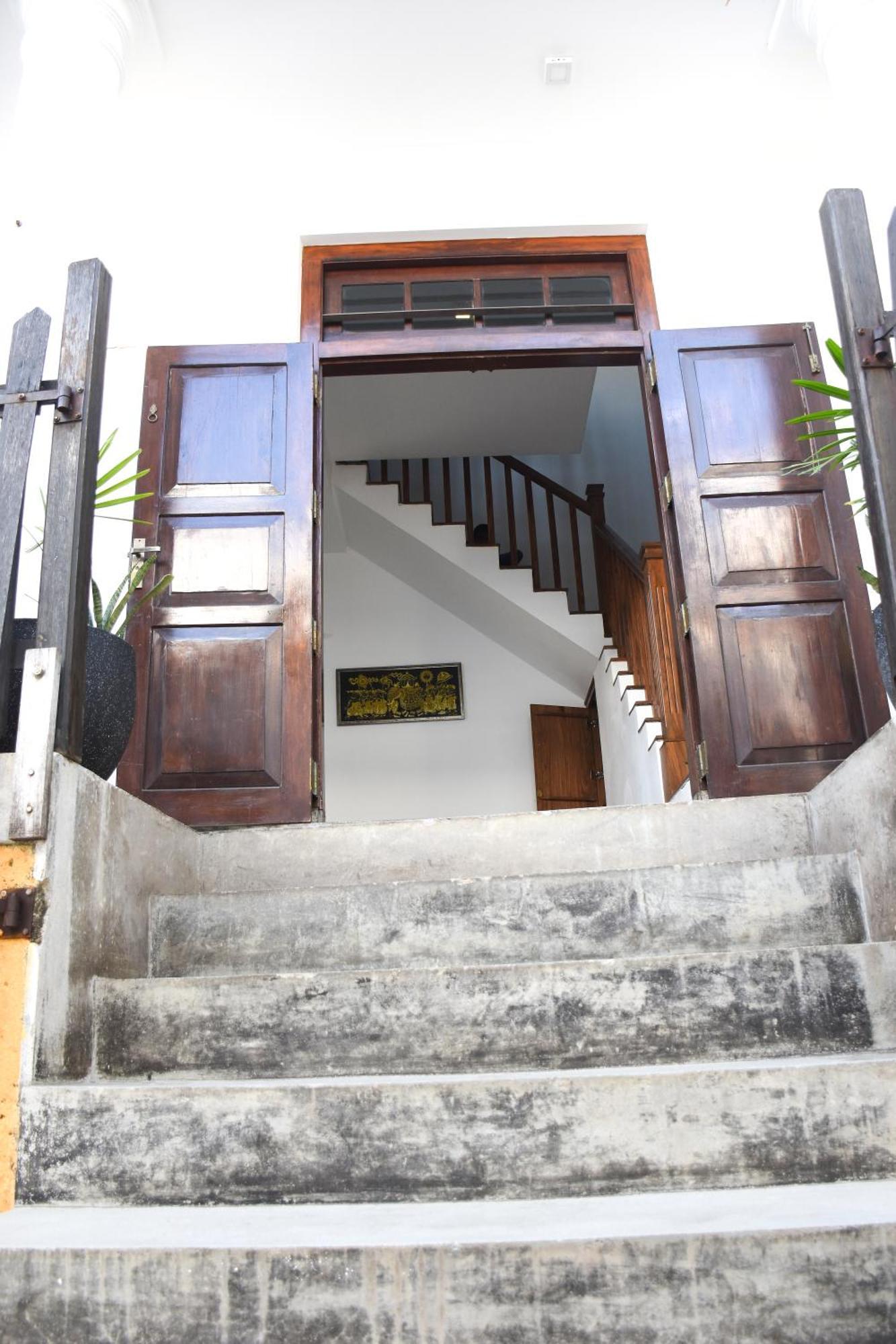 The Entrance Galle Fort Экстерьер фото